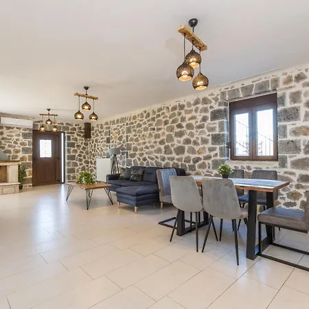 Raise Alpine Escape * פולידרוסוס