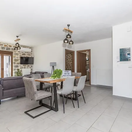 Raise Alpine Escape *