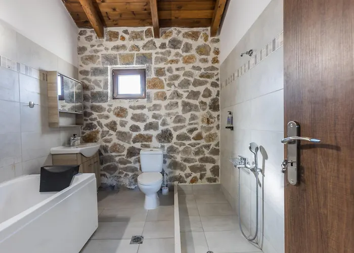 Raise Alpine Escape Apartment *