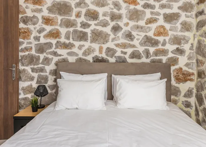 Raise Alpine Escape * Πολύδροσος